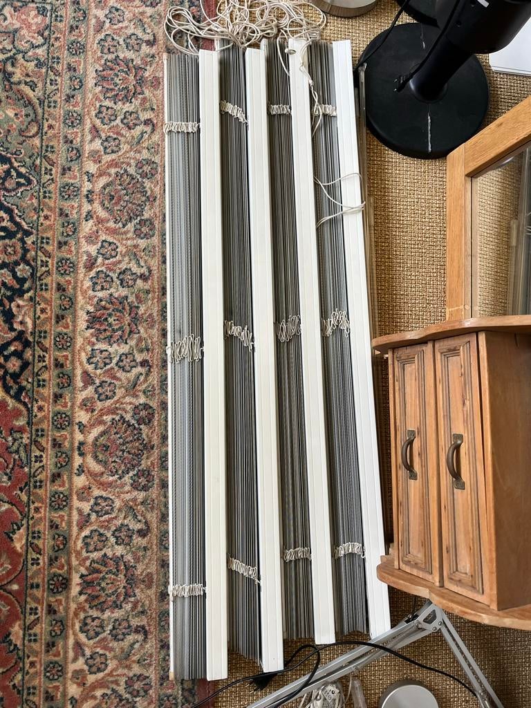 Luxaflex licht blauw wit gestreept 4x 1.18m, Ophalen, Gebruikt, Blauw, 100 tot 150 cm