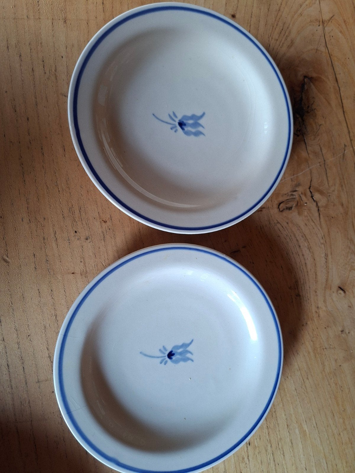 2 kleine borden 18 cm koninklijk goudenwaagen, Ophalen of Verzenden