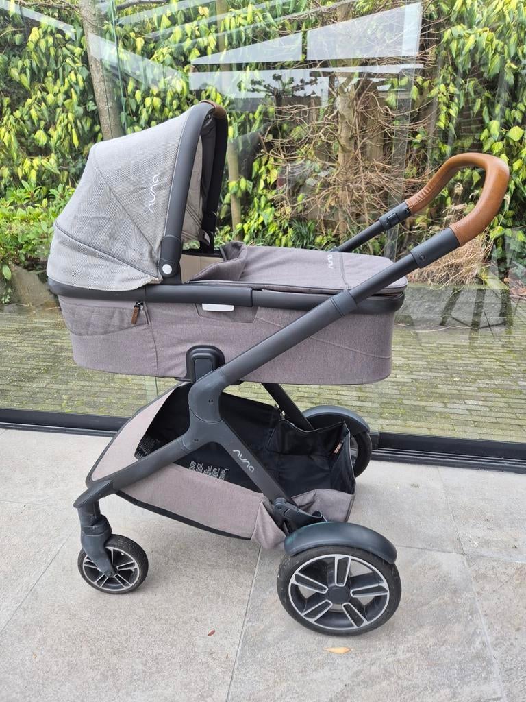 Nuna kinderwagenset compleet - Duowagen optie, Gebruikt, Combiwagen, Verstelbare duwstang, Ophalen
