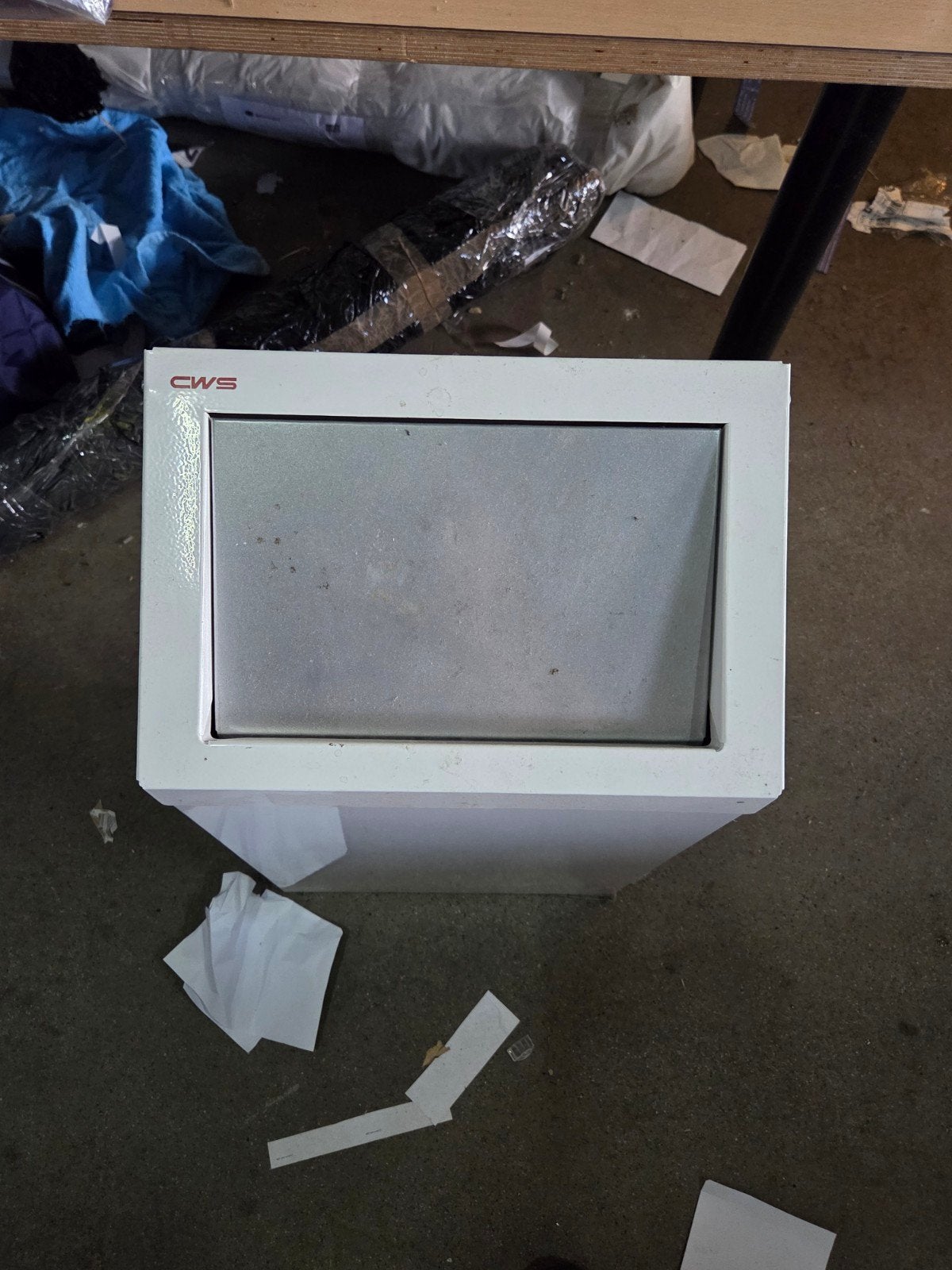 CWS Afvalbak - Wit, Metaal, Gebruikt, 50 – 75, Gebruikt, Ophalen of Verzenden, 20 tot 30 liter