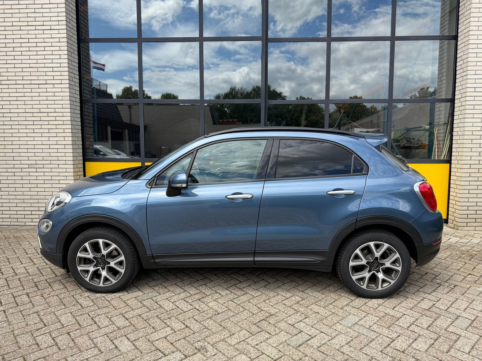 Fiat 500 X Cross 1.4 Turbo Trekhaak Automaat, 4 seizoenen ba, 136 pk, Gebruikt, 4 cilinders, Blauw