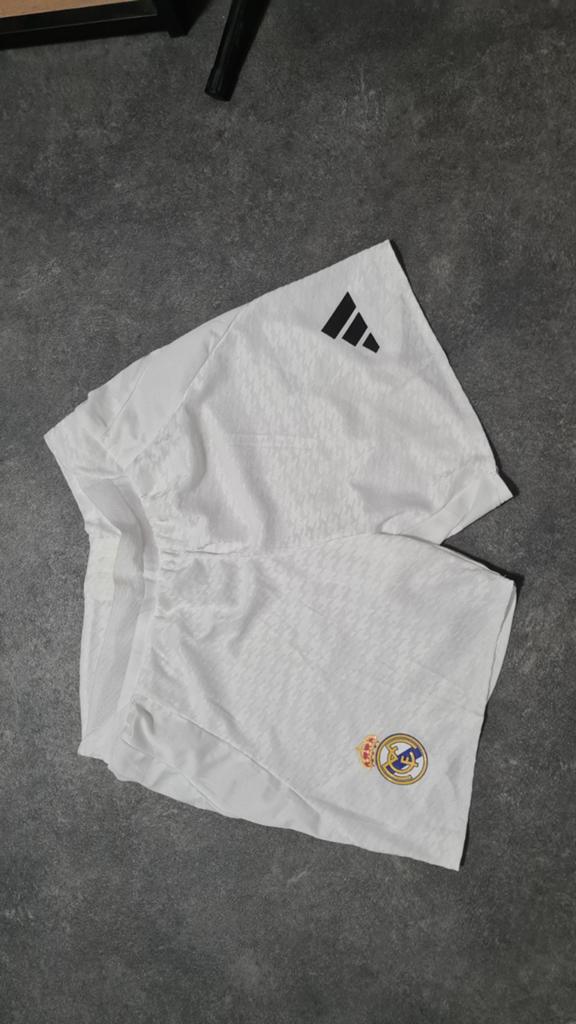 Short réal Madrid pro, Ophalen of Verzenden, Maat 52/54 (L), Wit, Adidas