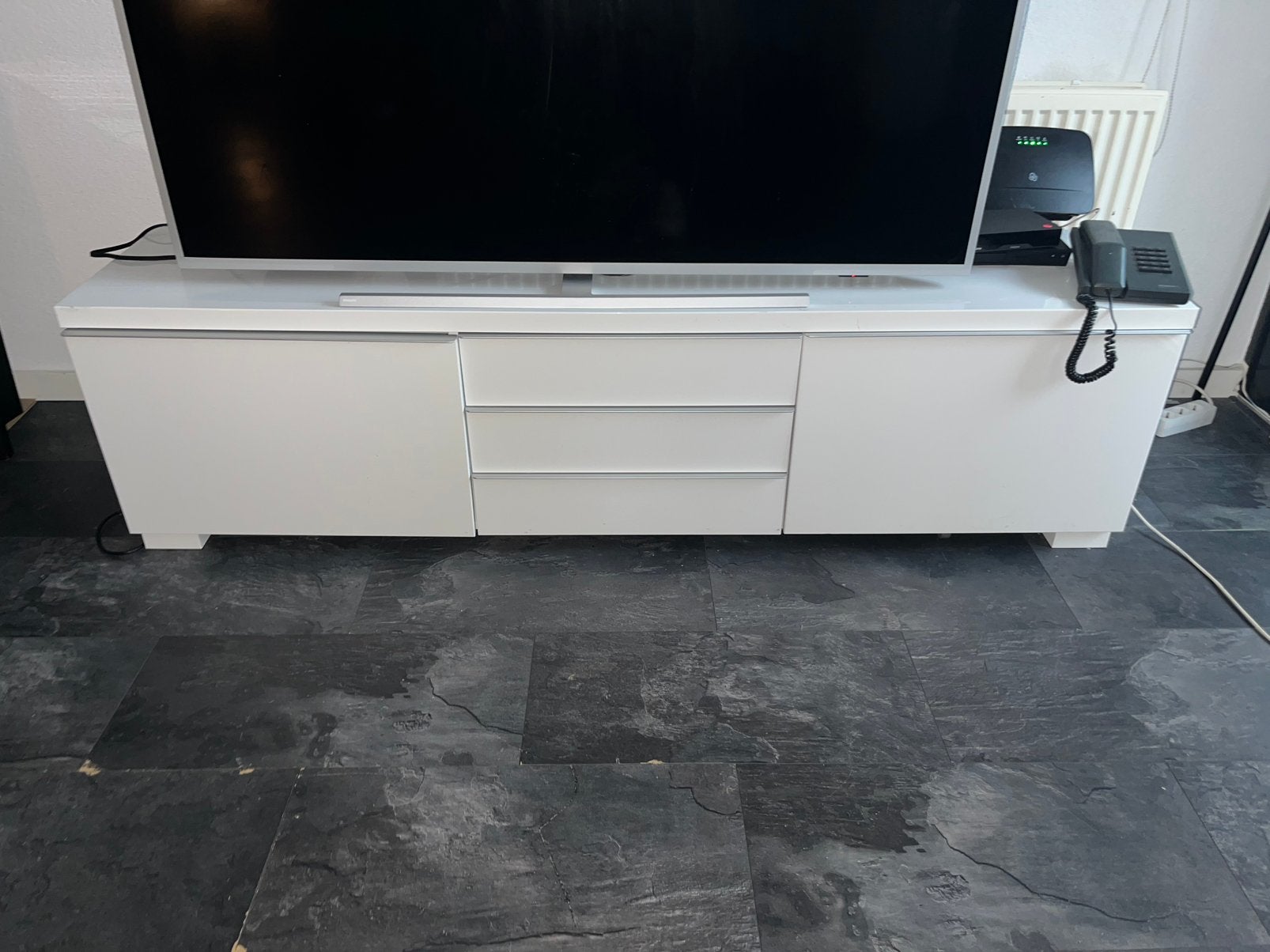 Ikea tv meubel, Ophalen, Zo goed als nieuw, 25 tot 50 cm, Minder dan 100 cm