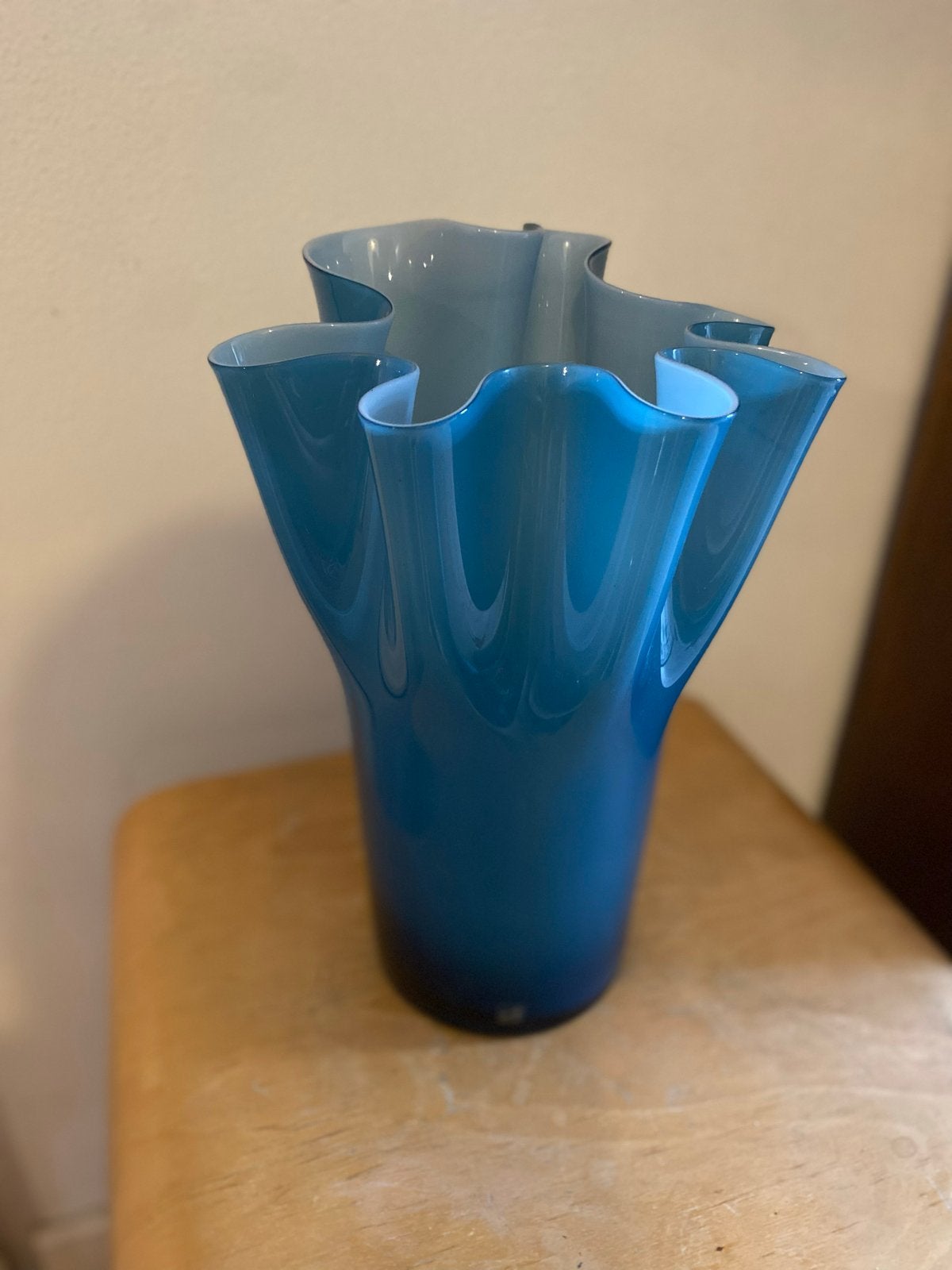 Vintage Handgemaakte Golvende Zakdoekvaas Blauw, Ophalen of Verzenden
