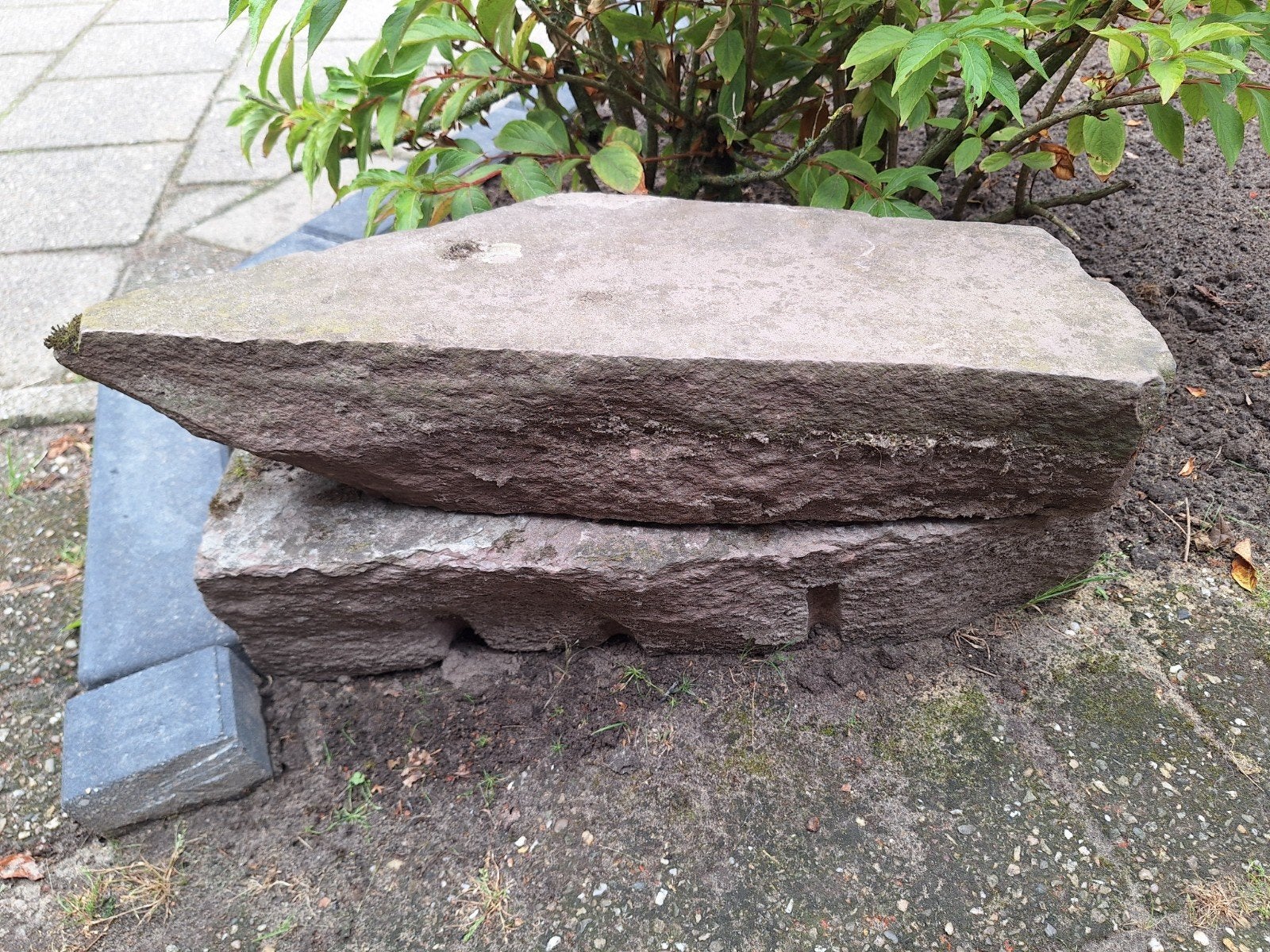 Grote zwerfstenen keien 9 stuks, Tuin en Terras, Grind, Keien en Split, Ophalen, Overige materialen, Gebruikt, Bruin