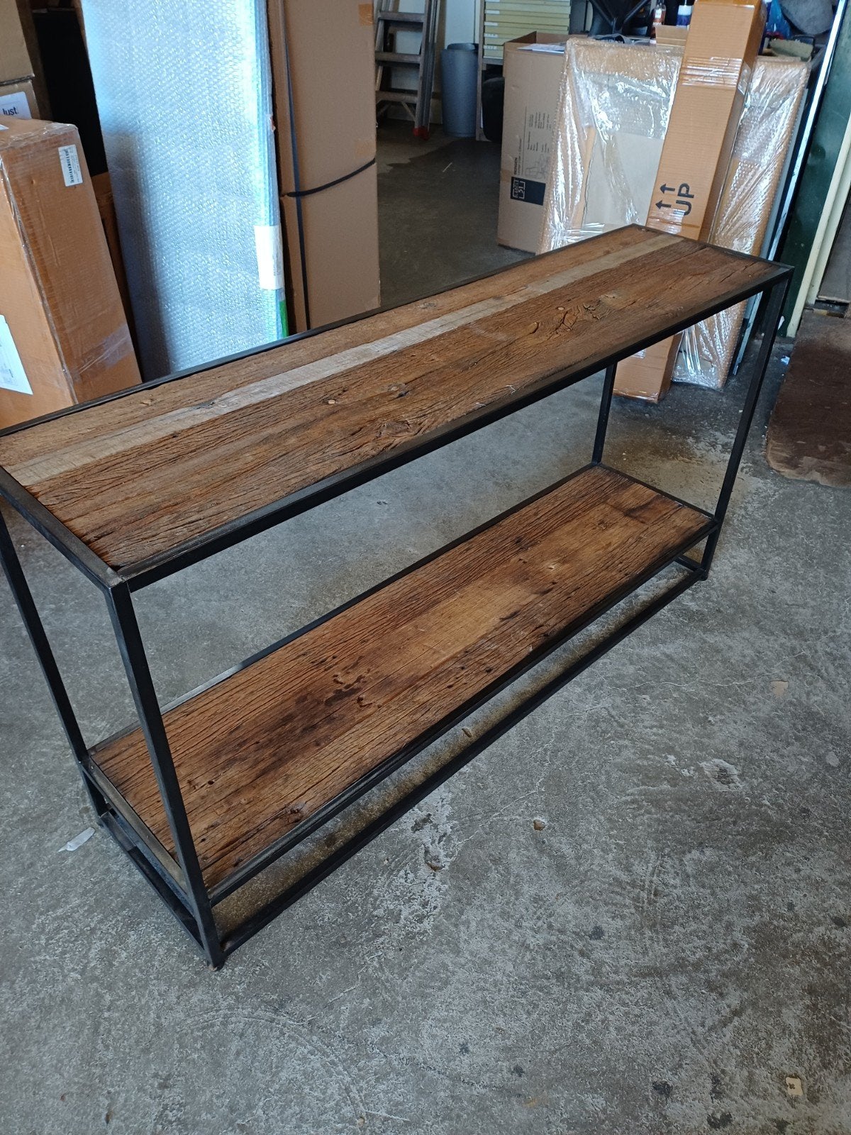 Side table 150 cm, Ophalen, Nieuw