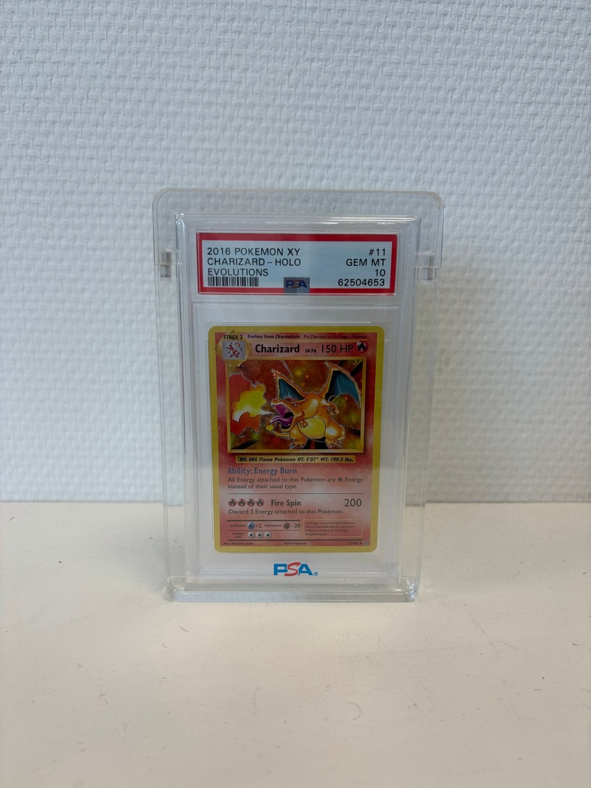 PSA 10 Gem Mint Charizard Holo Evolutions Pokémon Kaart, Hobby en Vrije tijd, Verzamelkaartspellen | Pokémon, Ophalen of Verzenden