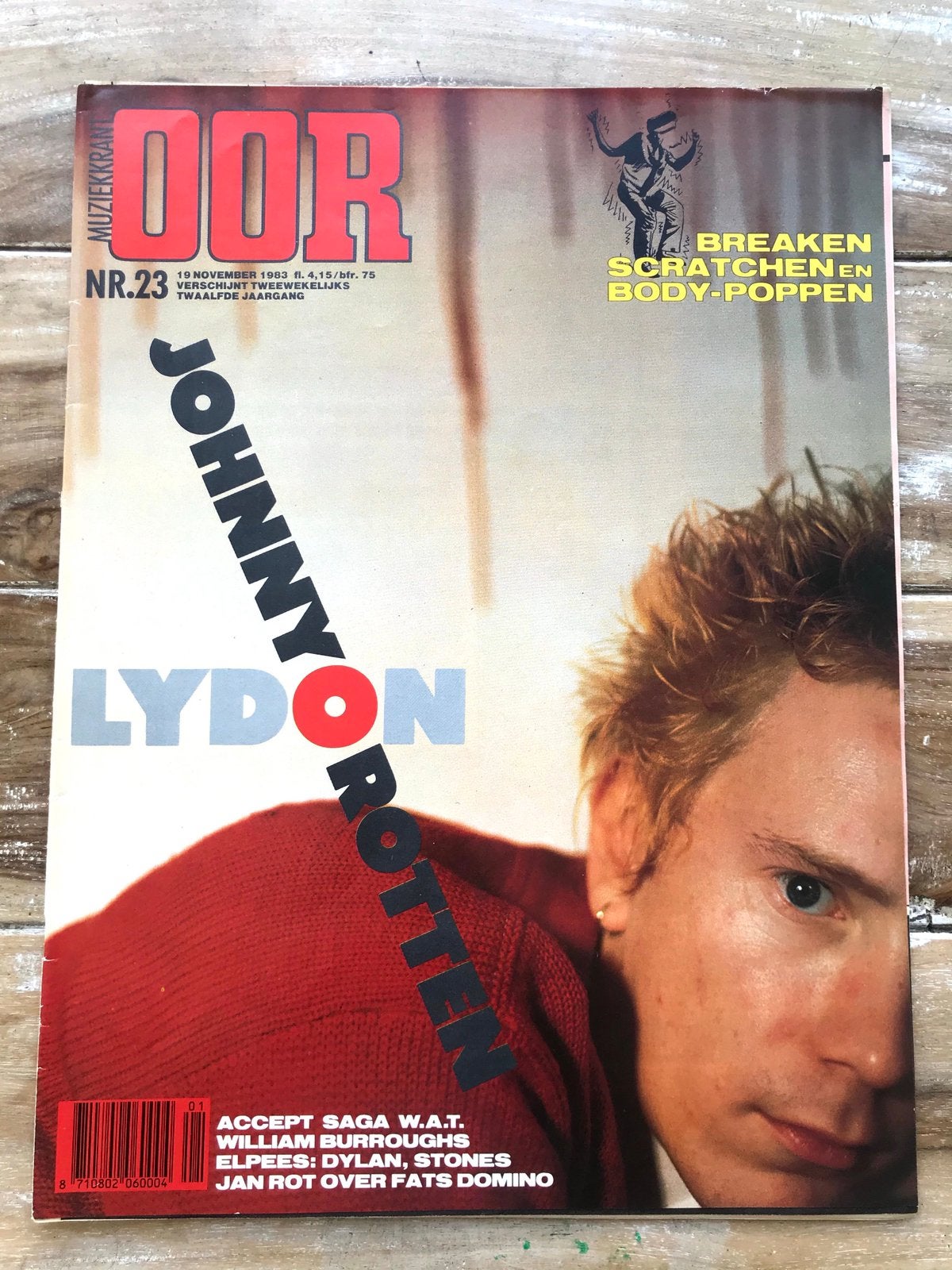 Muziekkrant OOR 1983 ACCEPT Saga JOHNNY ROTTEN, Ophalen of Verzenden, Zo goed als nieuw, Muziek, Film of Tv