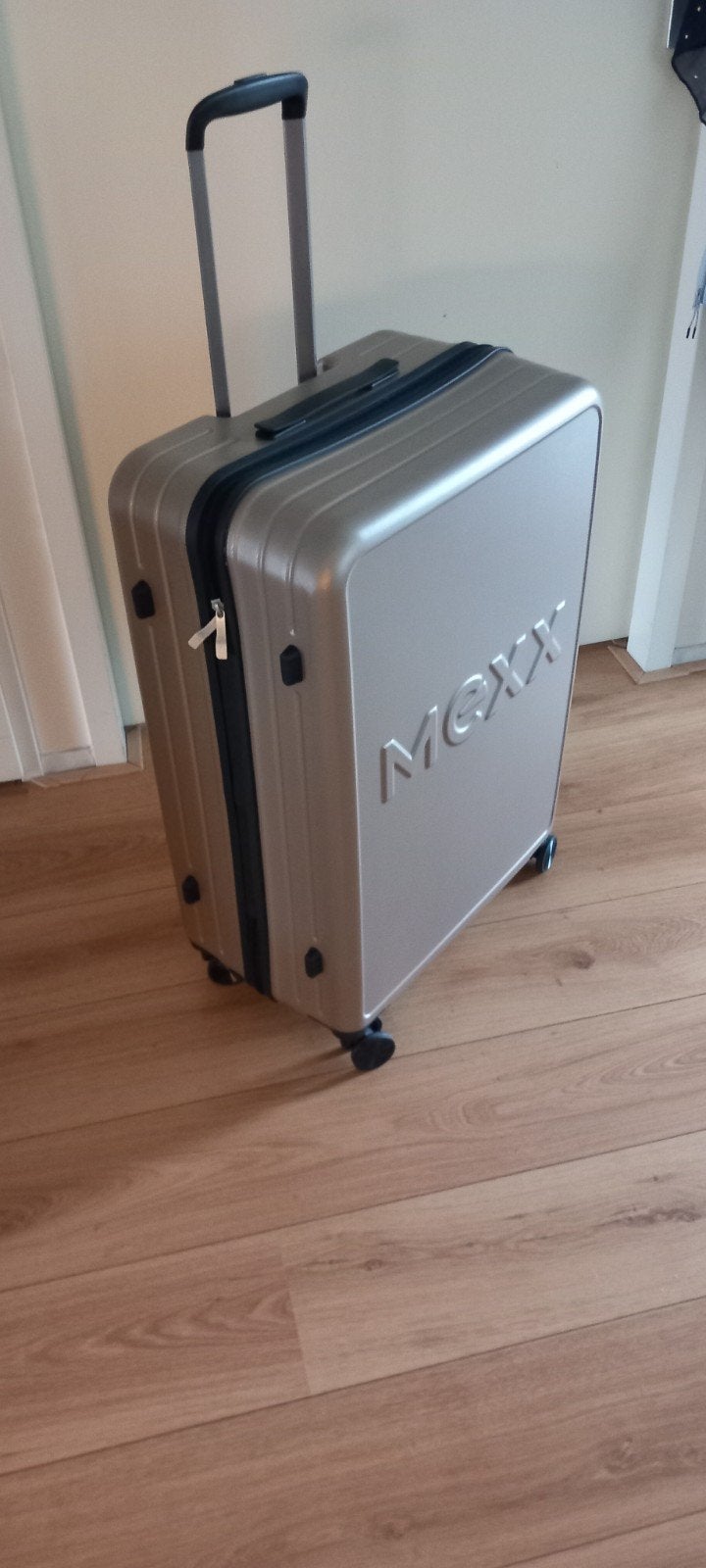 Te koop grote reis koffer mexx bronskleurig, Sieraden, Tassen en Uiterlijk, Koffers, Ophalen, Hard kunststof, 45 tot 55 cm, Nieuw
