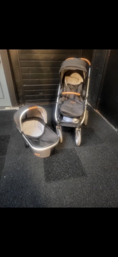 Mooie traveller Kinderwagen met doos moet zsm weg, Zo goed als nieuw, Combiwagen, Verstelbare duwstang, Ophalen