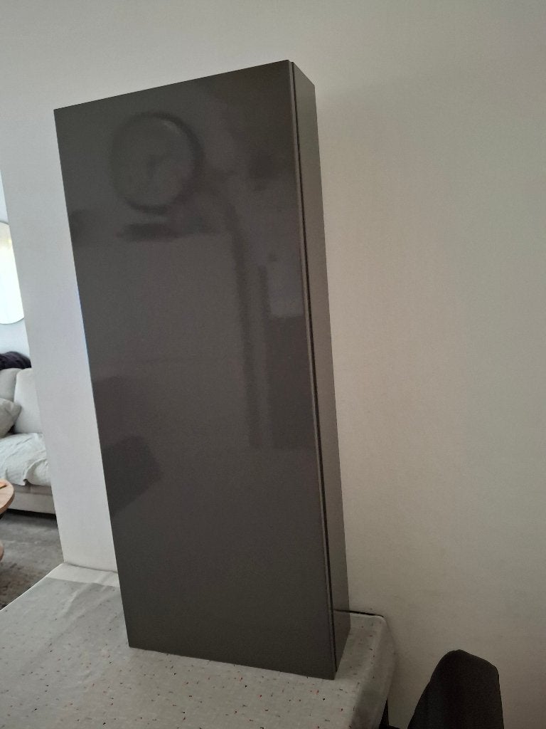 GODMORGON Ikea badkamer wand kast, Huis en Inrichting, Badkamer | Badkamermeubels, Ophalen, (Half)hoge kast, Minder dan 50 cm