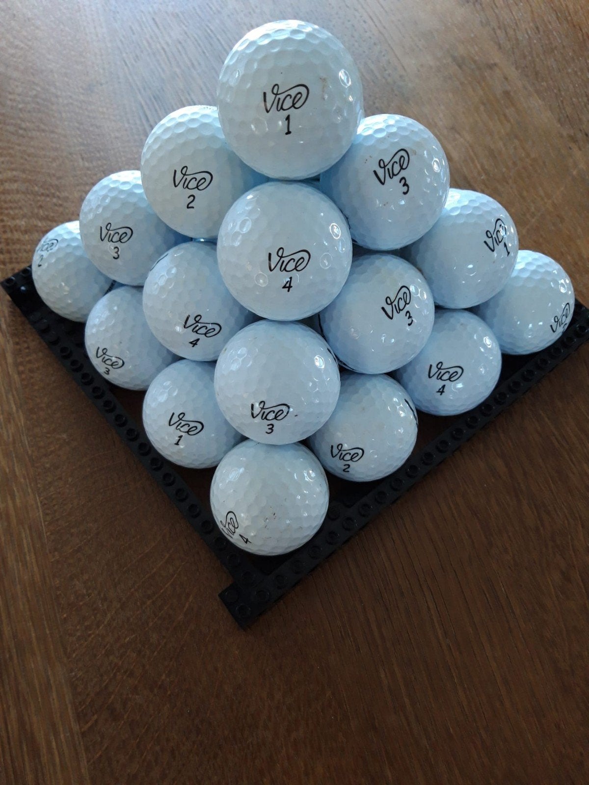 Vice golfballen, Sport en Fitness, Golf, Ophalen of Verzenden, Zo goed als nieuw, Bal(len)
