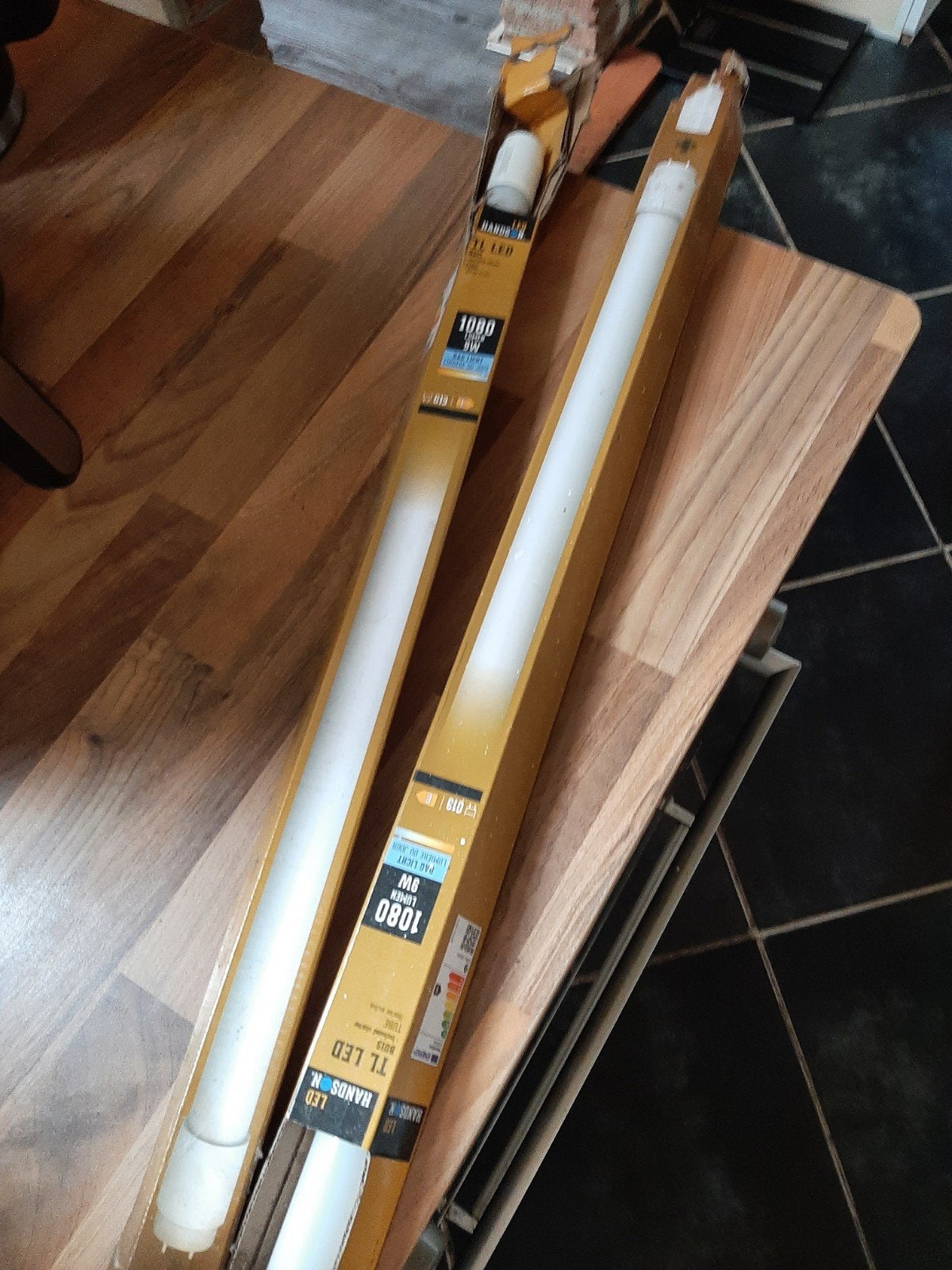 2 Nieuwe LED TL buizen 1000 lumen 9W, Ophalen of Verzenden