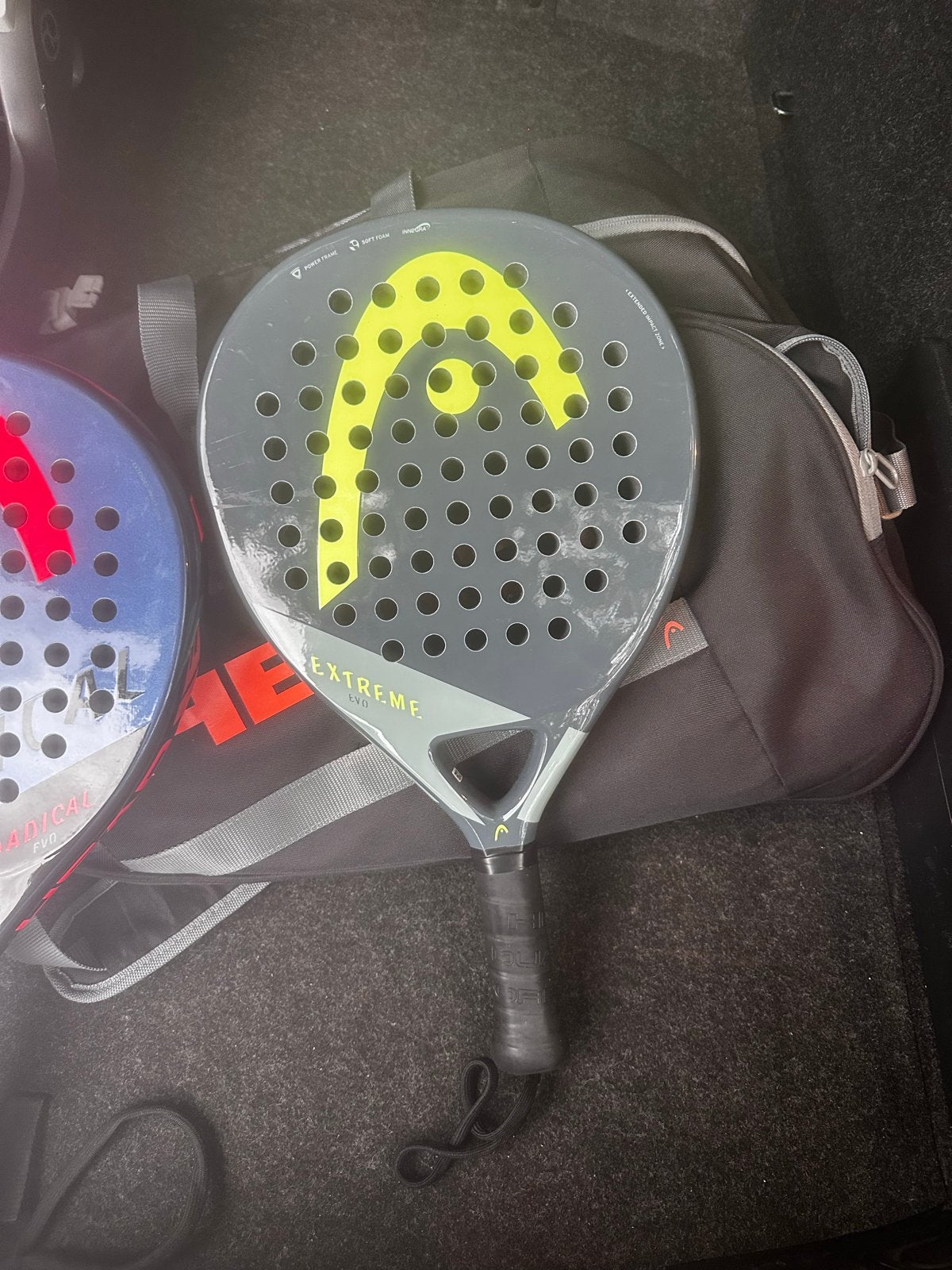 Head Padel Rackets met Tas - Extreme en Radical Evo, Sport en Fitness, Padel, Ophalen of Verzenden, Zo goed als nieuw, Padelracket