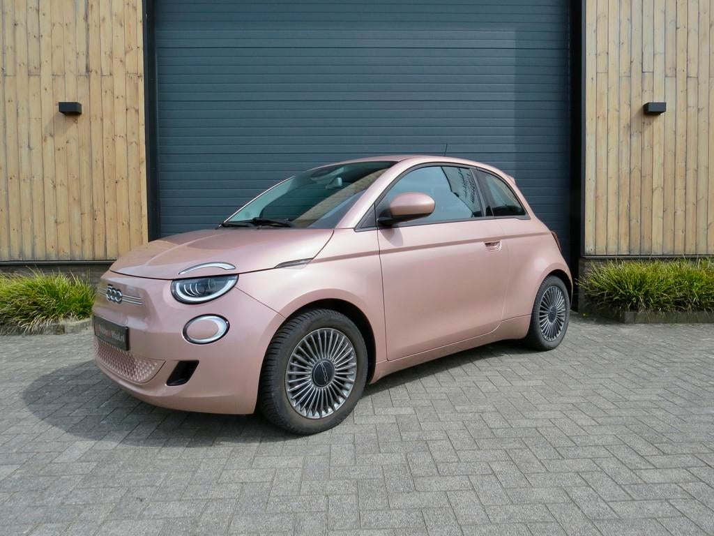 Fiat 500e Icon 42 kWh *Navi *Carplay *Rose *Unieke kleur, Auto's, Lichtsensor, Stof, Gebruikt, Overige kleuren