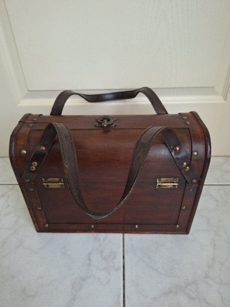 retro stijl wijnkist, Ophalen of Verzenden, Zo goed als nieuw, Hout, Minder dan 5 flessen