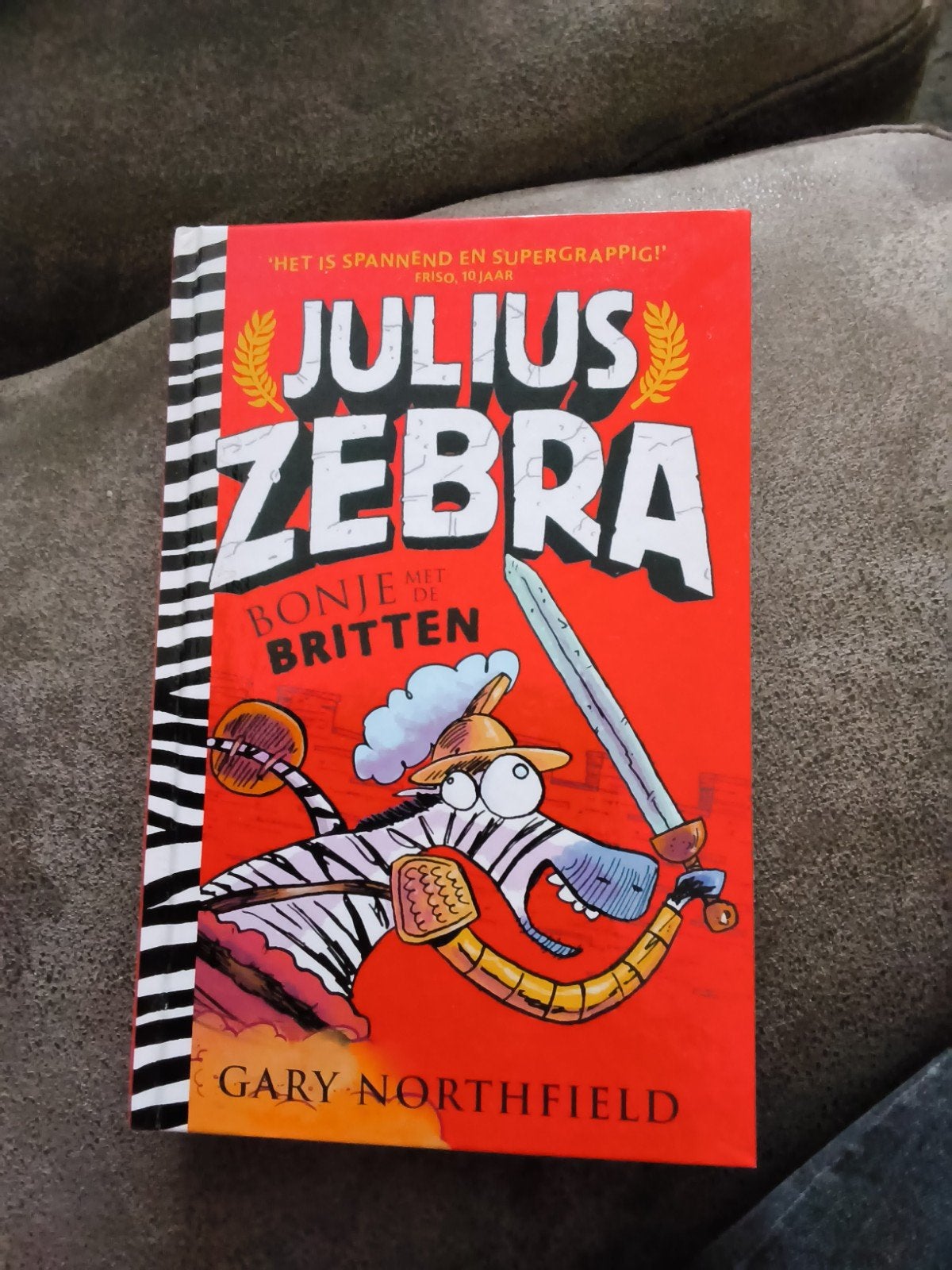 Julius Zebra: Bonje met de Britten - Gary Northfield, Ophalen of Verzenden, Gelezen, Gary Northfield, Fictie