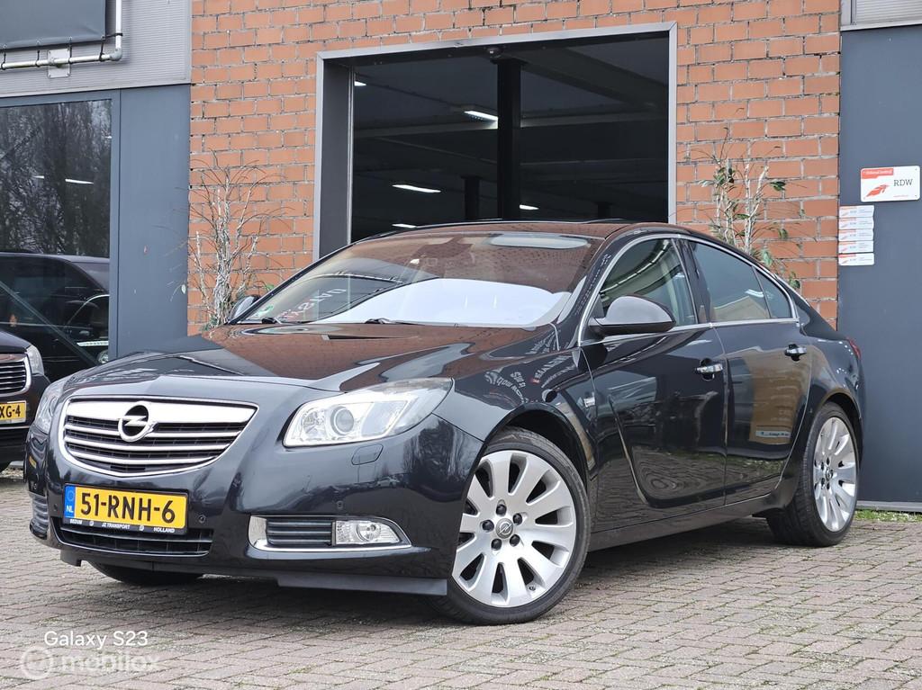 Opel Insignia 2.0 T Cosmo Airco navi leer Elek schuifdak nap, Auto's, Gebruikt, 4 cilinders, Bedrijf, 1570 kg