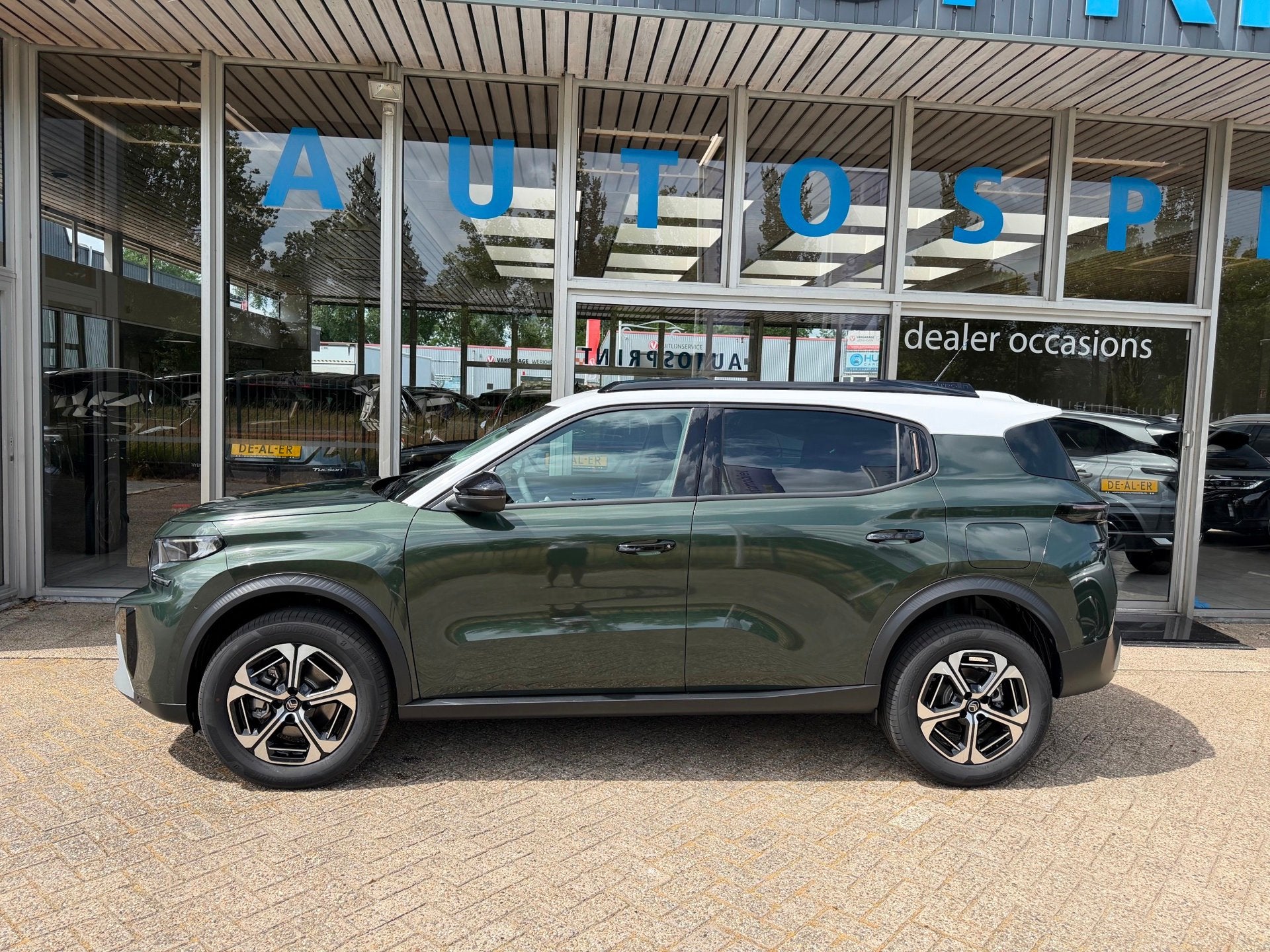 Citroen C3 Aircross 1.2 Hybrid 145pk Max 7p. CAMERA , APPLE, Auto's, 145 pk, Gebruikt, Beige, 1199 cc