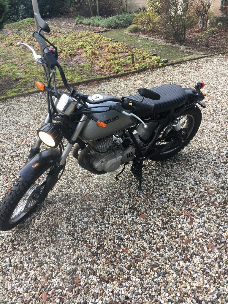 Suzuki TU250x Volty - Cafe racer - Ideale stadsmotor, 250 cc, Motorrijbewijs A, Gebruikt, Particulier