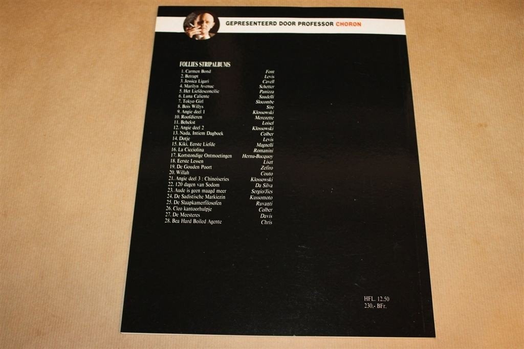Bea Hard-boiled Agente — Erotisch Stripalbum Follies 28, Eén stripboek, Ophalen of Verzenden, Gelezen