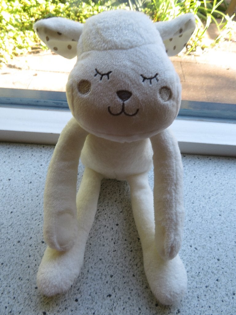 Schaap merk Baby Club van C&A meet ca 36 cm lang, Overige typen, Ophalen of Verzenden, Zo goed als nieuw, Middelgroot (20 tot 80 cm)