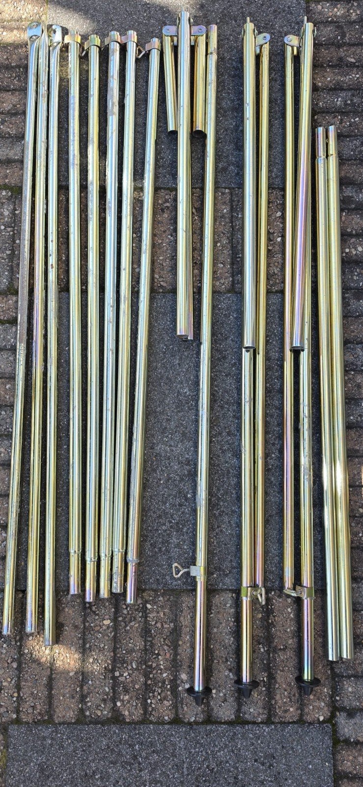 Gezocht aluminium frame easy grips maat 10 Dorema luifel, Caravans en Kamperen, Ophalen of Verzenden, Gebruikt