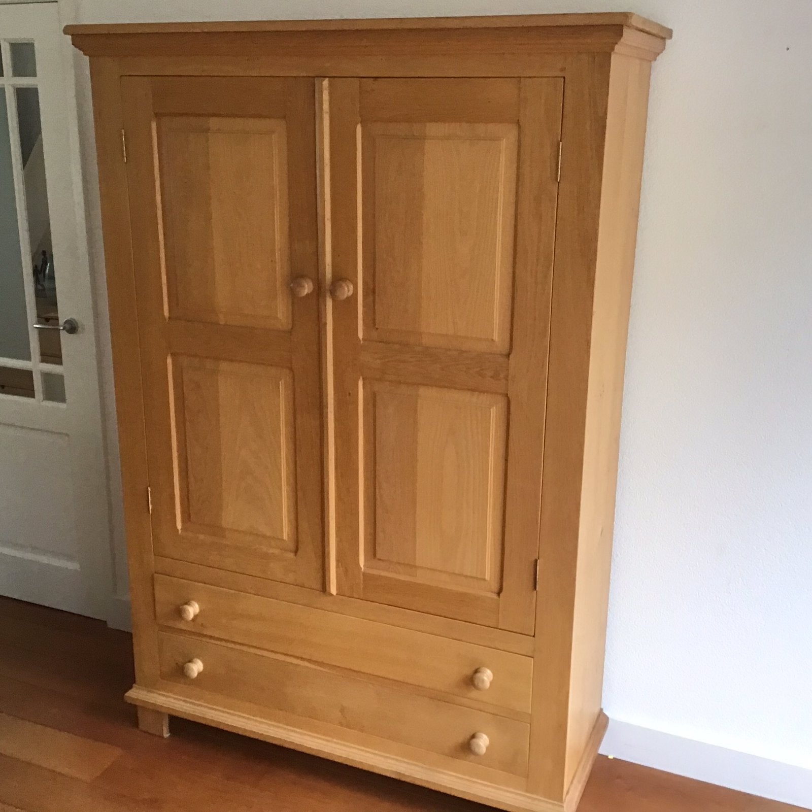 Eikenhouten kast, Ophalen, 100 tot 150 cm, Eikenhout, Zo goed als nieuw