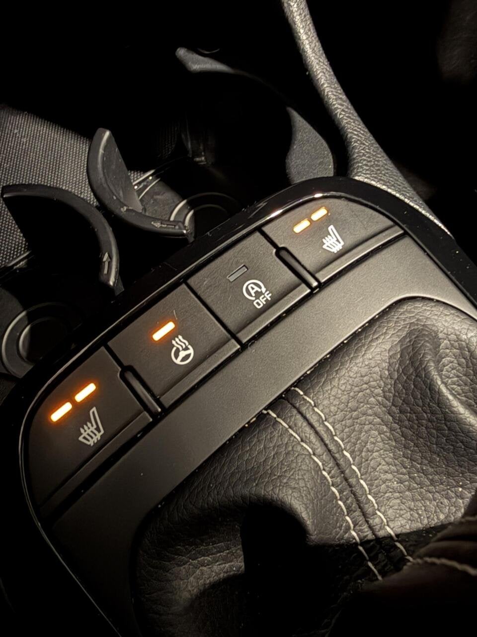 Kia Picanto 1.0 ComfortLine Airco Stoelverwarming, Voorwielaandrijving, Gebruikt, Euro 6, 4 stoelen