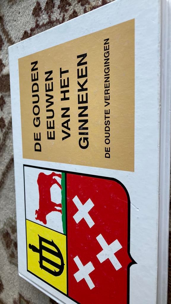 De Gouden Eeuwen van het Ginneken, Boeken, Ophalen of Verzenden