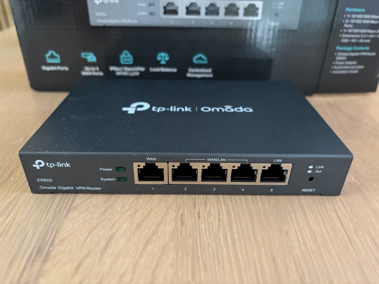 TP-Link Omada ER605, Computers en Software, Routers en Modems, Ophalen of Verzenden