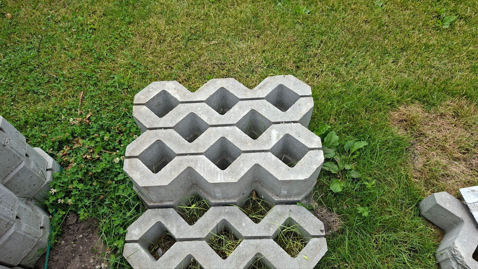 Grasblokken 60x40 cm - Ideaal voor oprit of parkeerplaats, Tuin en Terras, Tegels en Klinkers, Ophalen, Gebruikt, Overige typen