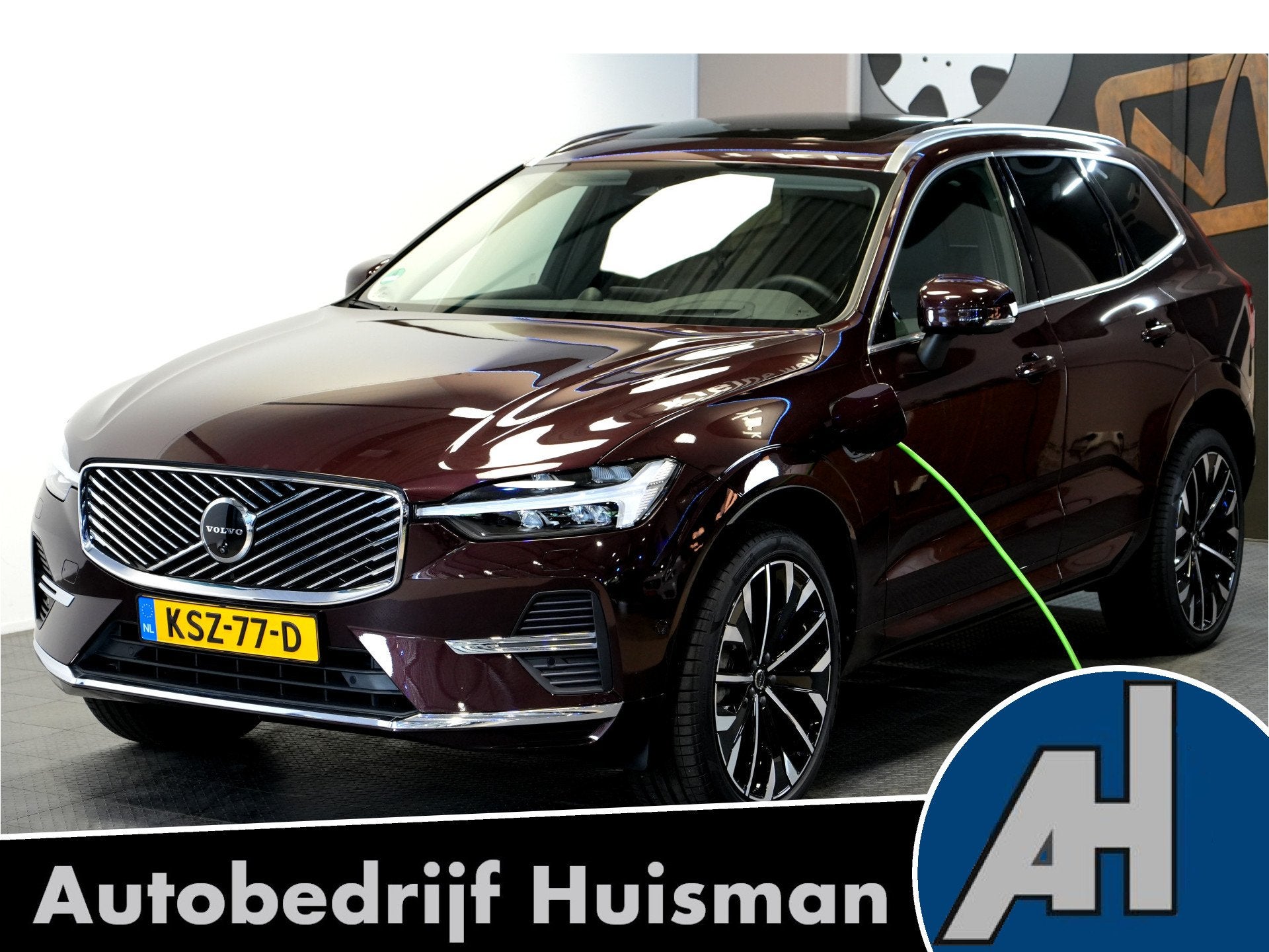Volvo XC60 2.0 T6 AWD 335kW/399pk Aut8 Recharge Ultra Bright, Auto's, Automaat, Gebruikt, Euro 6, 4 cilinders