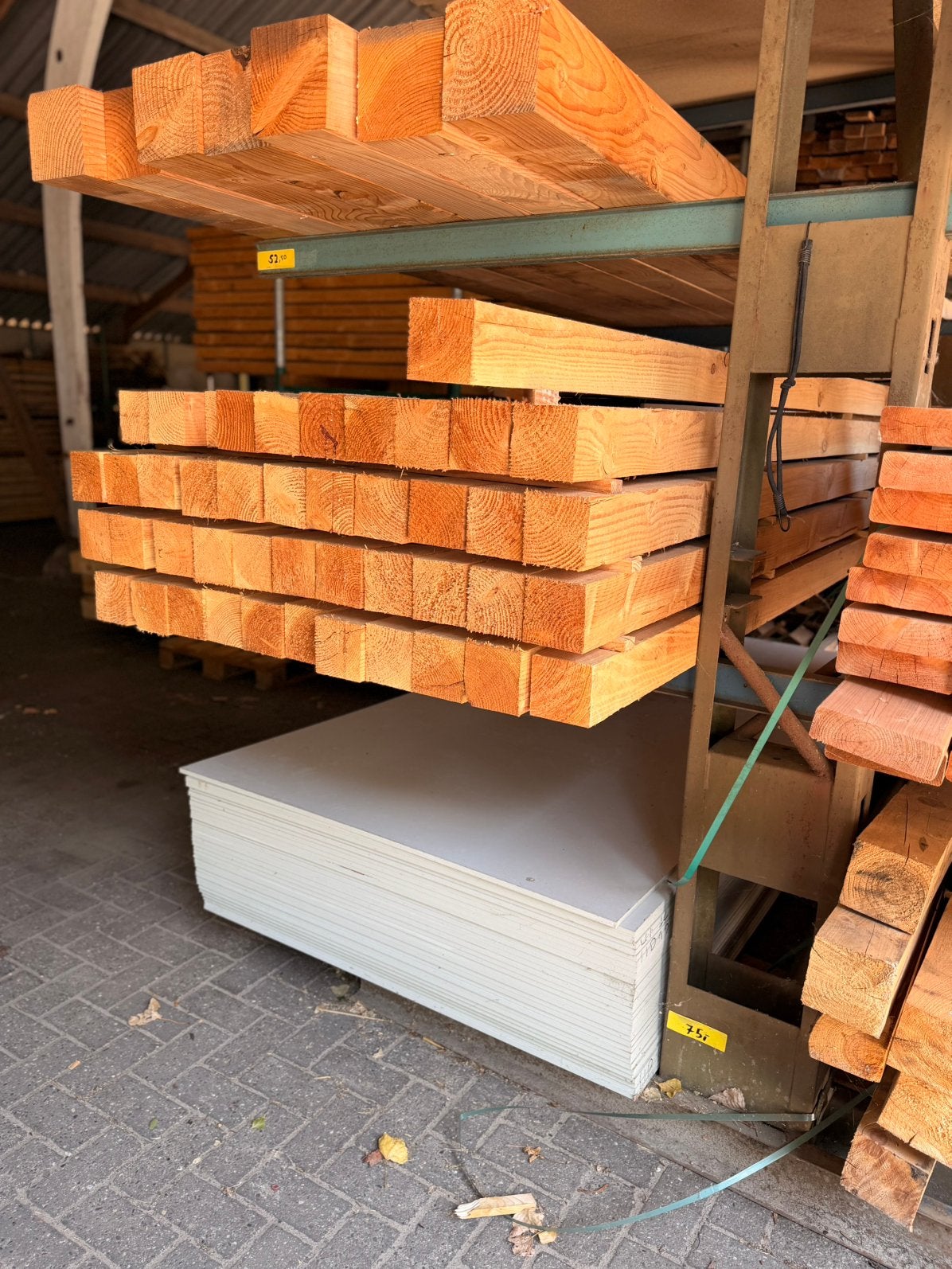 Douglas palen 25 per stuk, Ophalen, Zo goed als nieuw, 250 cm of meer, Palen