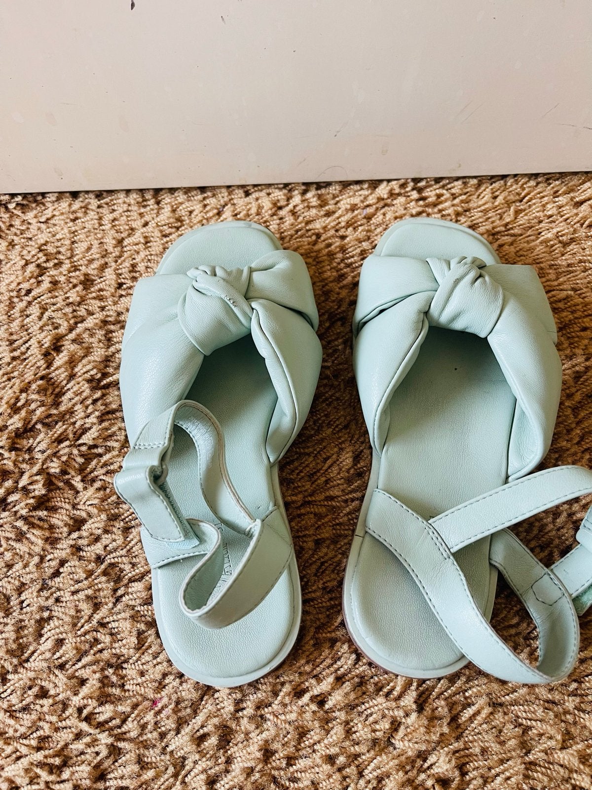 Zara Kids sandalen maat 31 -met strik, Ophalen of Verzenden, Zo goed als nieuw, Meisje, Schoenen