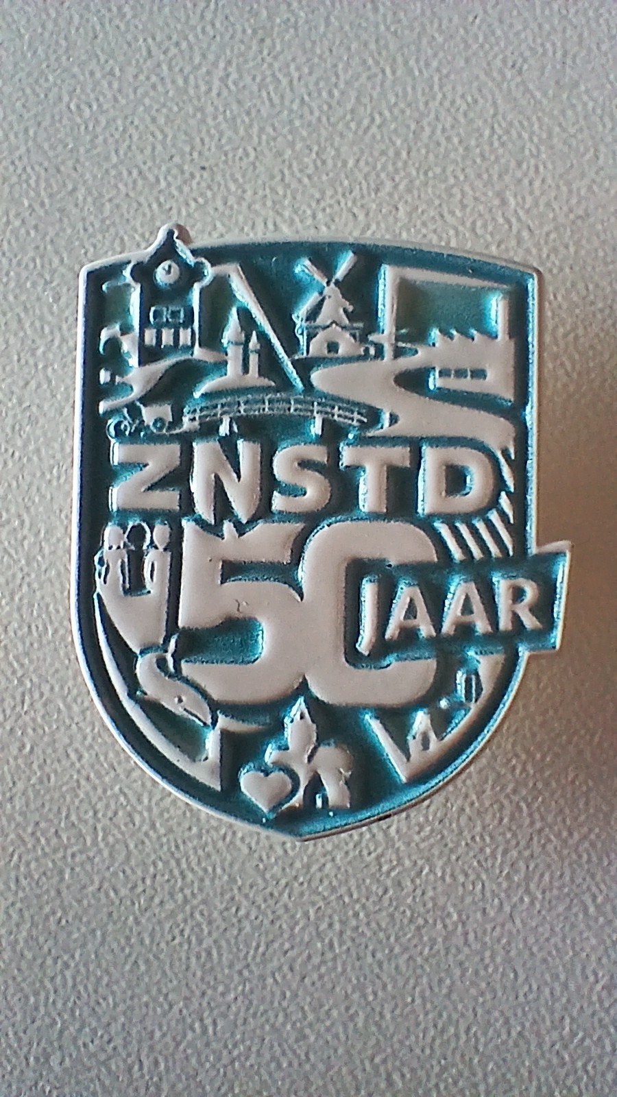 Speldje Zaanstad 50 jaar - collector's item, Ophalen of Verzenden, Nieuw, Overige onderwerpen