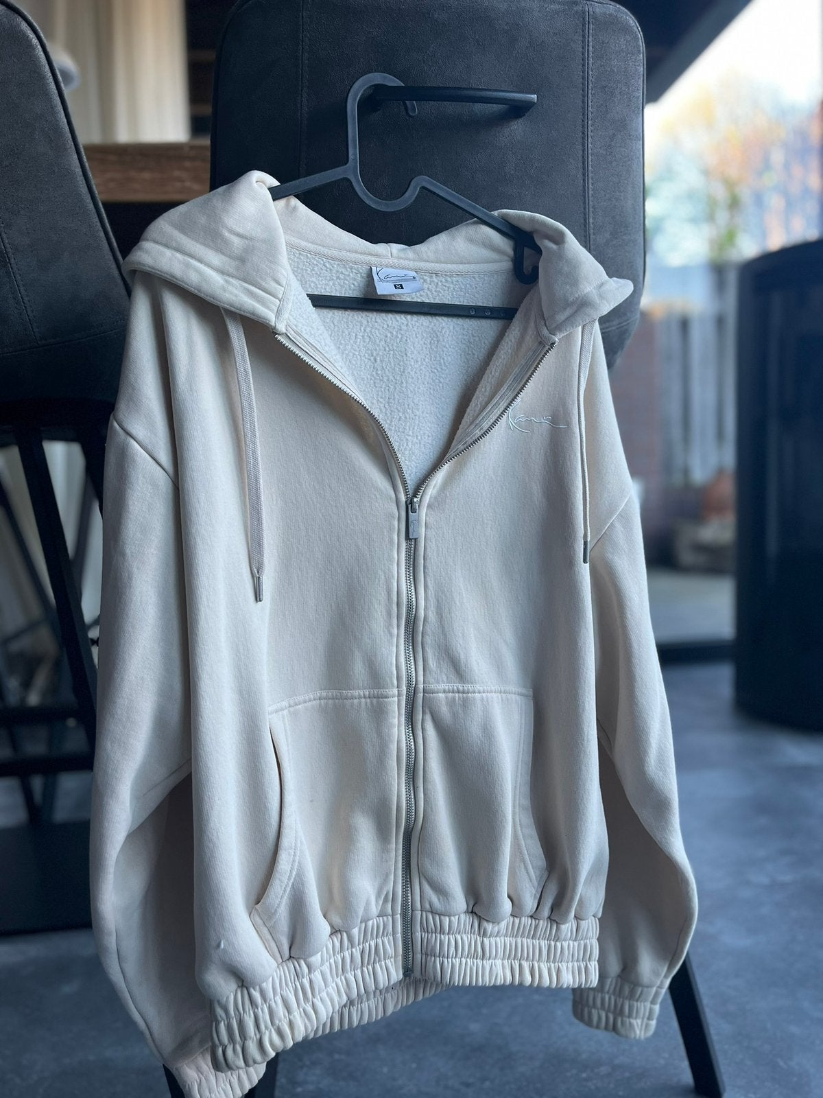 Karl kani vest ZIE BESCHIJVING!!!, Ophalen of Verzenden, Zo goed als nieuw, Maat 46 (S) of kleiner, Beige
