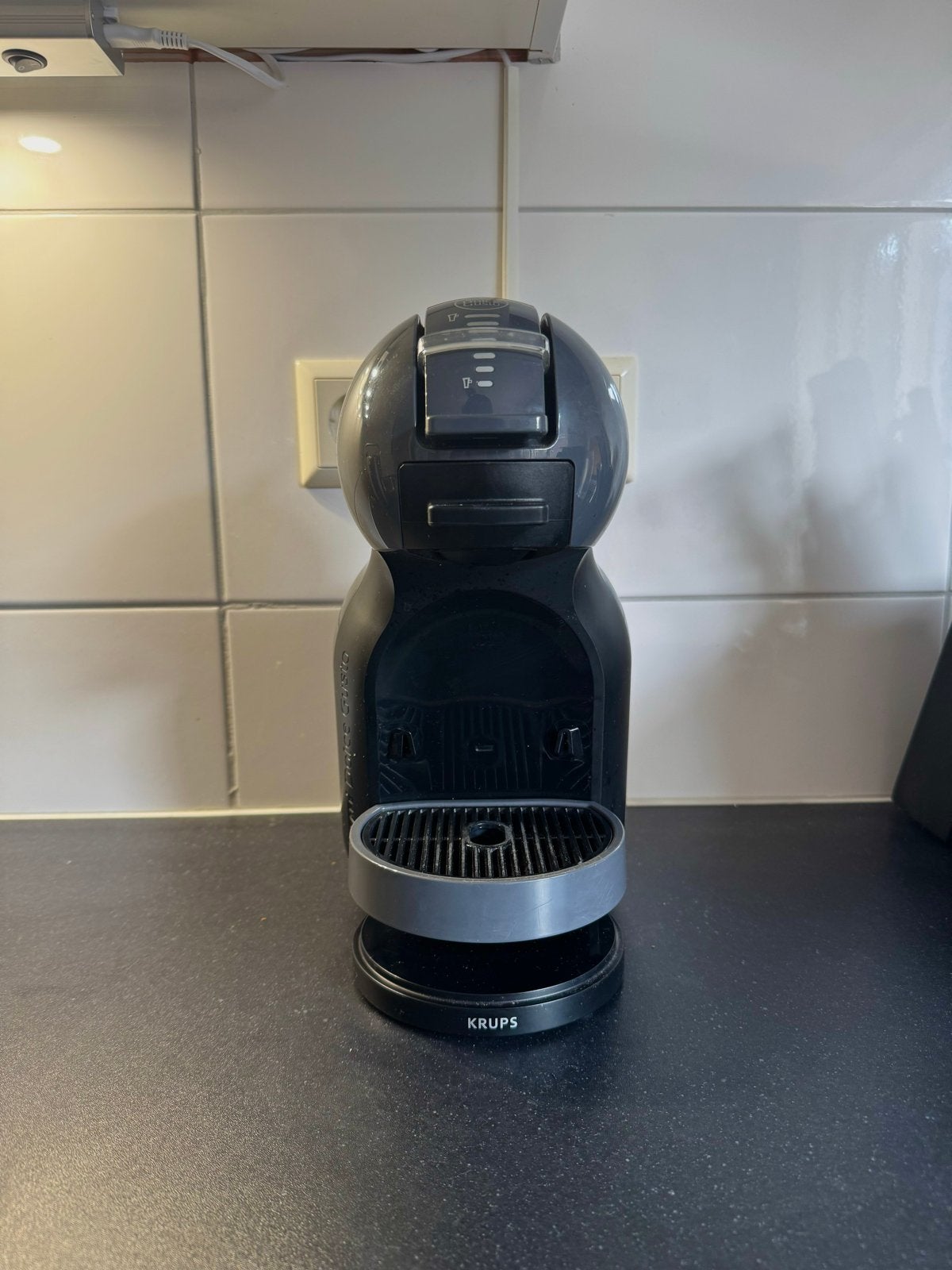 Nescafé Dolce Gusto Krups koffiezetapparaat, Ophalen, Gebruikt, Koffiemachine, 1 kopje