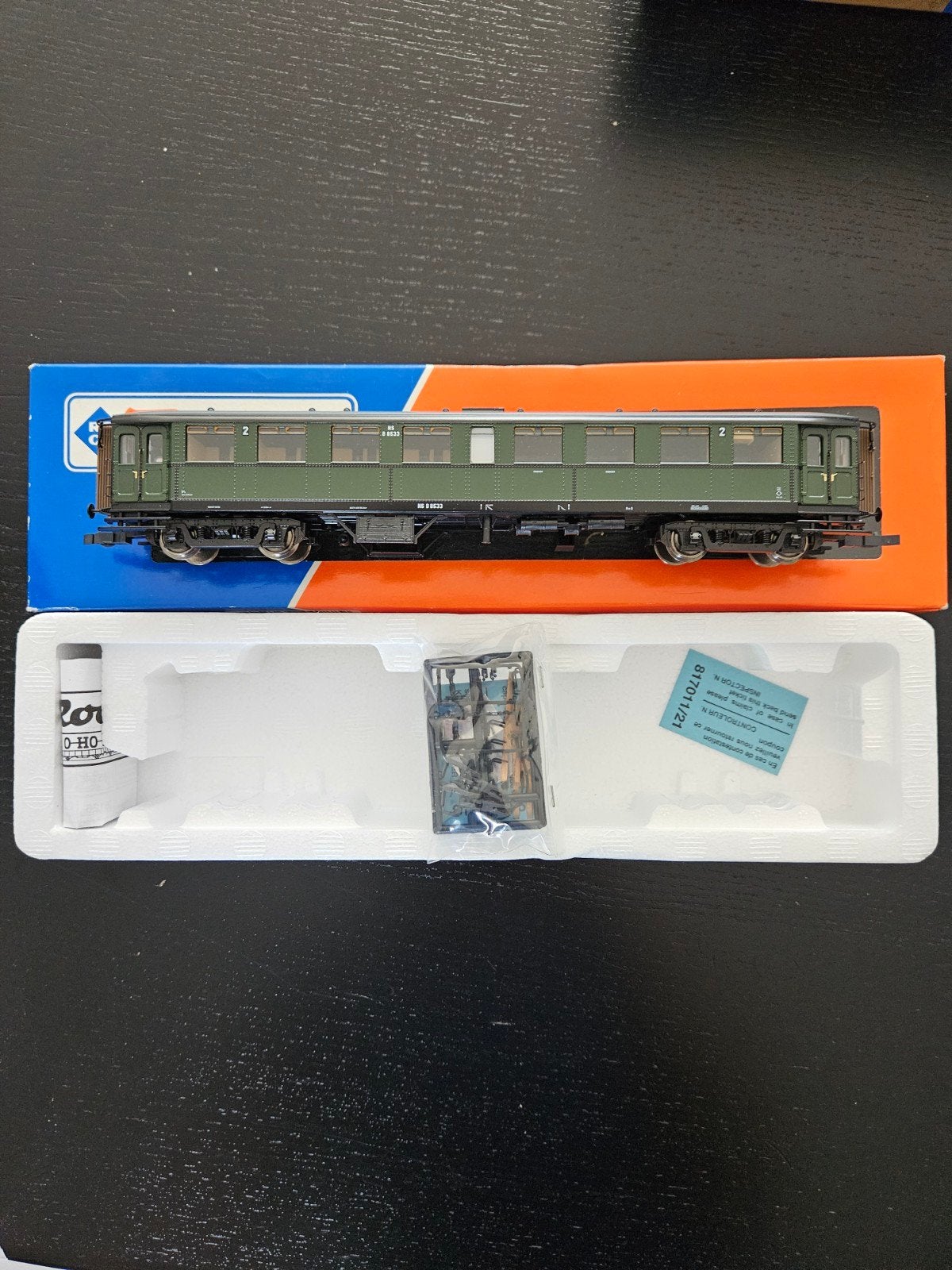 Roco 44988: NS Blokkendoos rijtuig B 8533 2e klasse, Gelijkstroom, Wagon, Ophalen of Verzenden, Roco