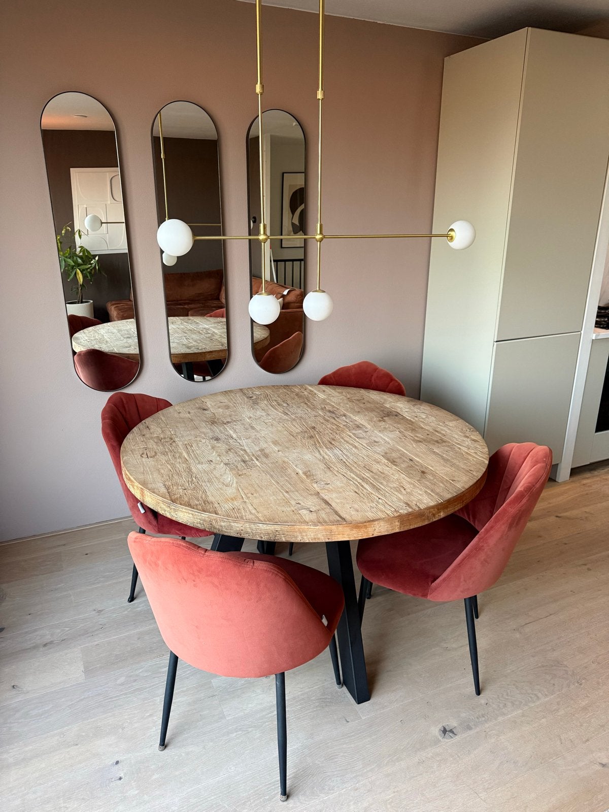 Ronde robuuste eettafel Ø130 cm | Hout met stalen poten, Ophalen, Gebruikt, 100 tot 150 cm, Rond