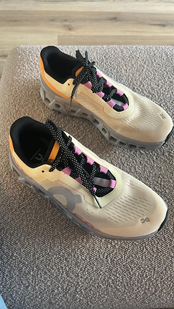 Cloudmonster hardloopschoen / sneaker, Overige kleuren, Ophalen of Verzenden, Sneakers of Gympen, Zo goed als nieuw