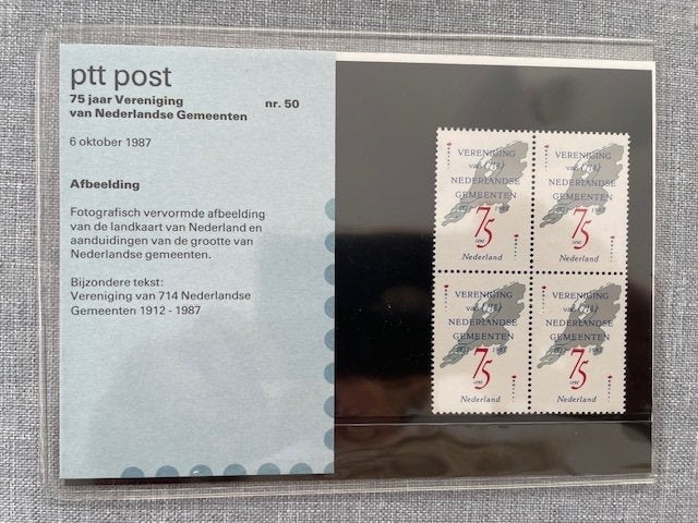 Postzegelmapje PZM50 - 75 jaar Vereniging van Nederlandse, Ophalen of Verzenden, Postfris, Overige thema's