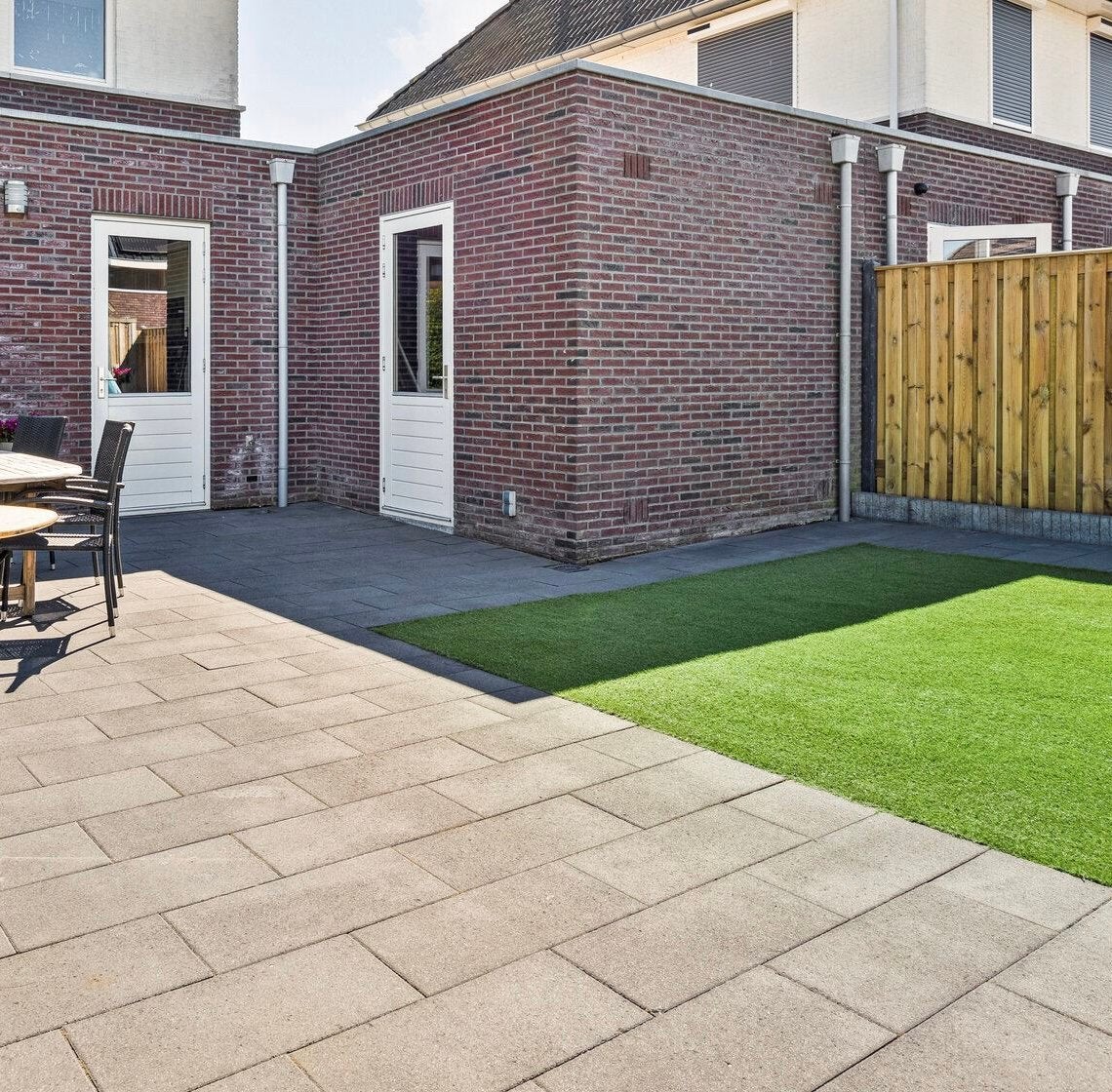 45 m2 grijze tuintegels 30x60x5, Ophalen, Beton, Terrastegels