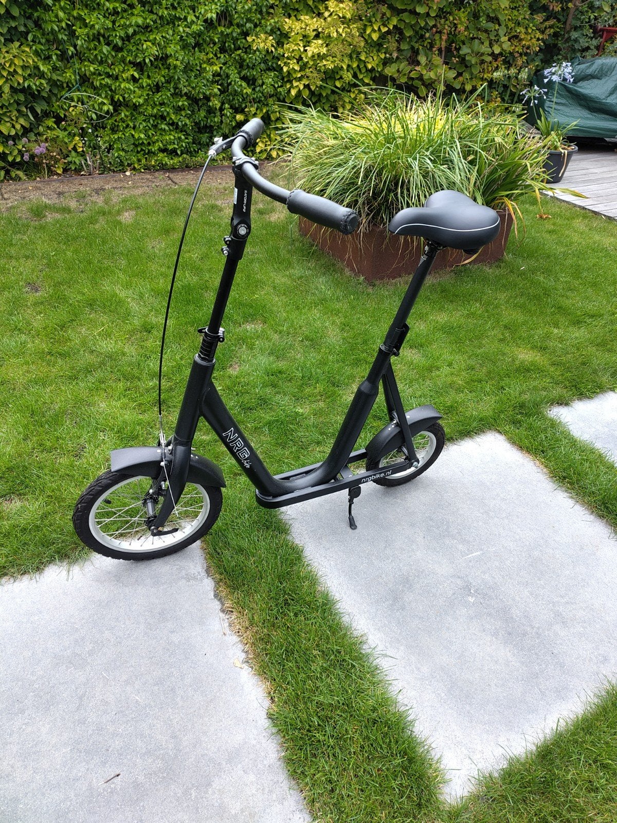 loopfiets voor volwassenen, verstelbaar NRG/Loopzo, Ophalen, Lichtgewicht, Zo goed als nieuw