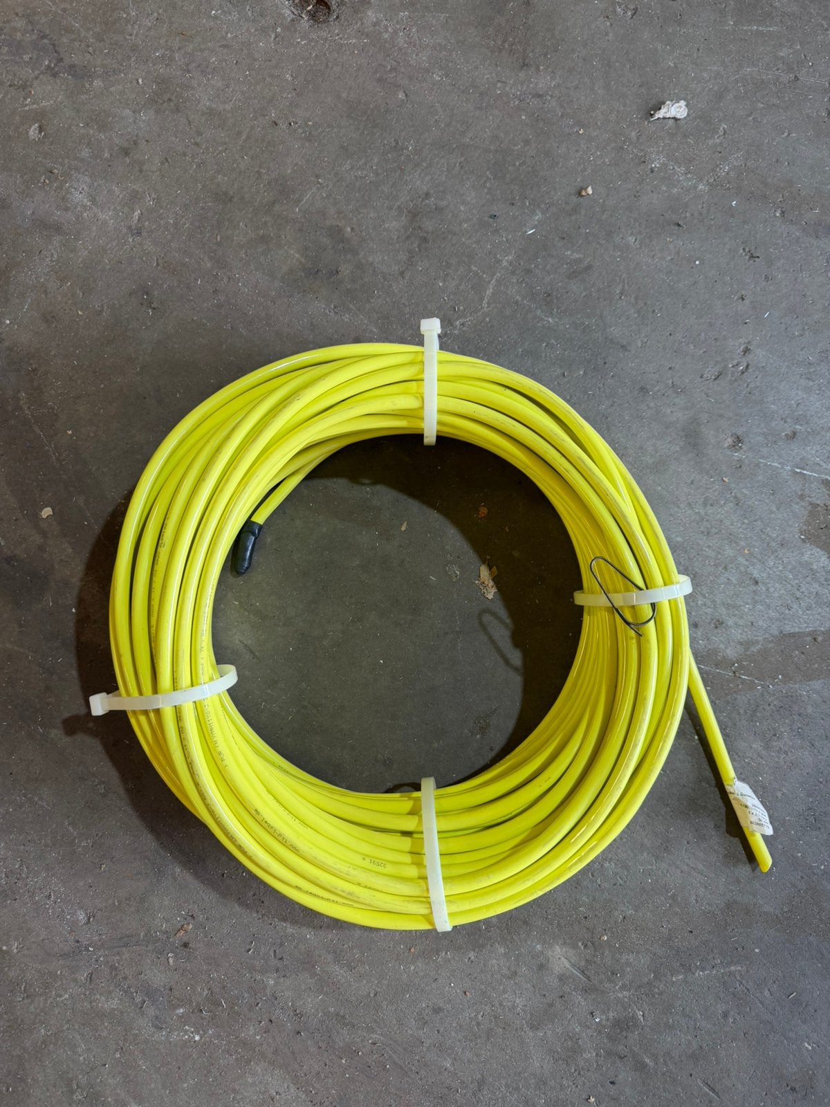 Gele kabel polyurathaan 5x2,5 walstroom aansluiting, Ophalen of Verzenden, Zo goed als nieuw, Kabel of Snoer