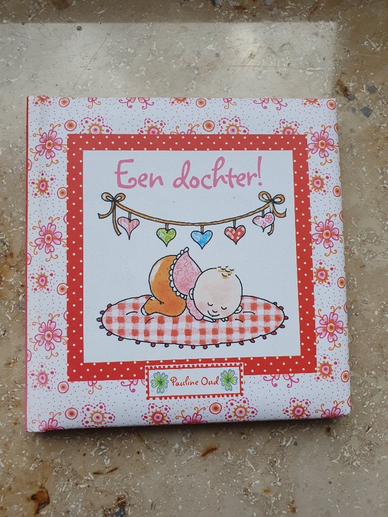 Pauline Oud - Een dochter opvoeding, Ophalen of Verzenden, Zo goed als nieuw