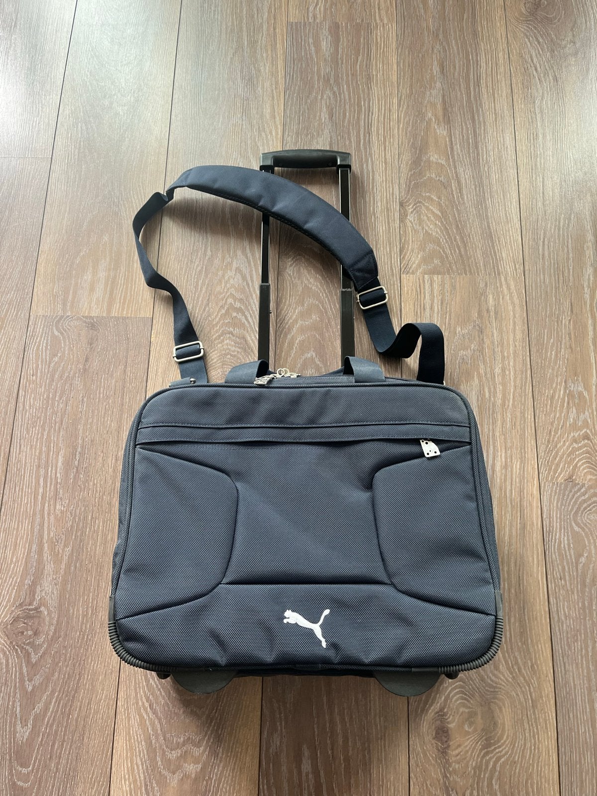 Puma laptoptas pilotentas, Sieraden, Tassen en Uiterlijk, Ophalen, 40 tot 60 cm, 20 tot 30 cm, Zwart