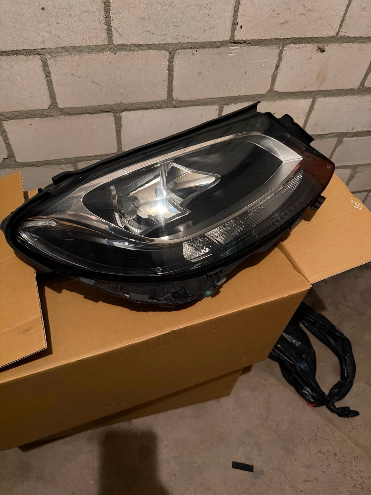 Mercedes Benz c180 2015 koplamp ORIGINEEL, Ophalen of Verzenden, Gebruikt, Mercedes-Benz