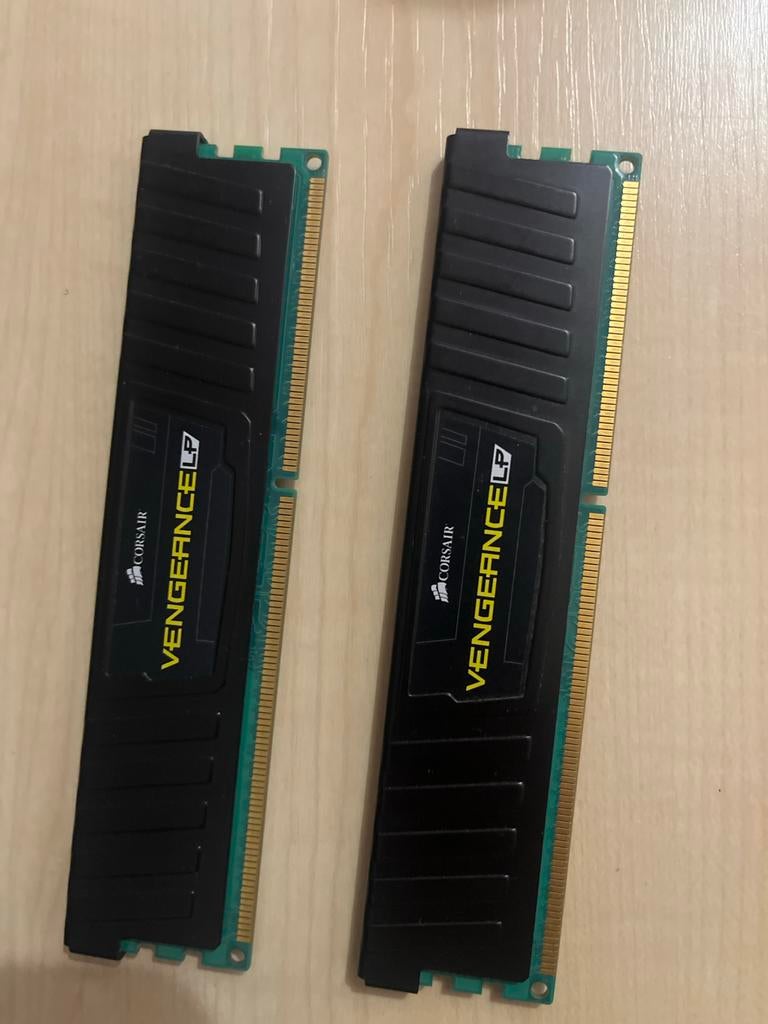 Corsair Vengeance LP 8GB (2x4GB) DDR3 RAM 1600MHz, Server, DDR3, Ophalen of Verzenden, 16 GB