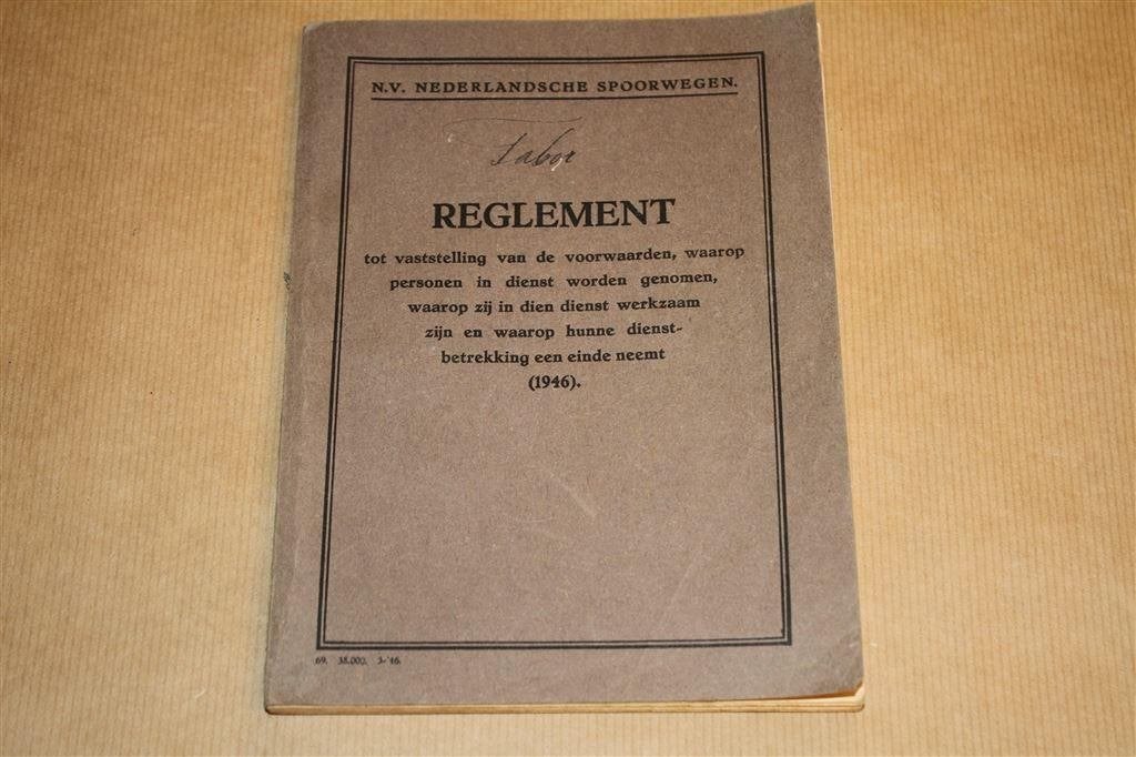 Reglement personeel Nederlandsche Spoorwegen 1946, Ophalen of Verzenden, Gebruikt, Tram, Overige typen